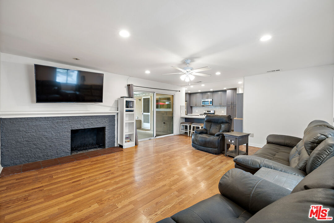 720 Maertin Ln