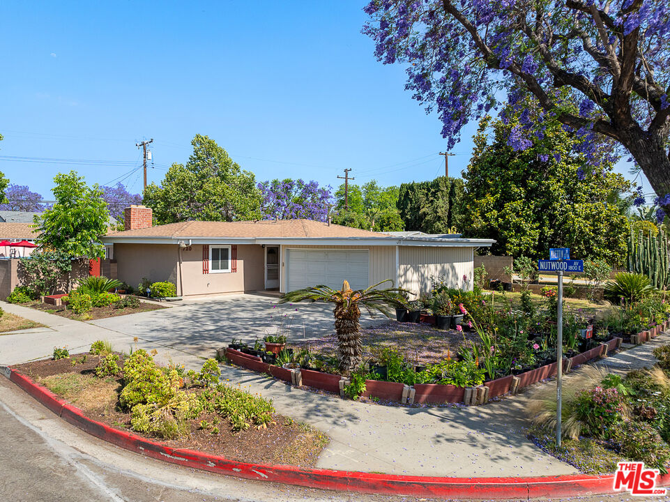 720 Maertin Ln