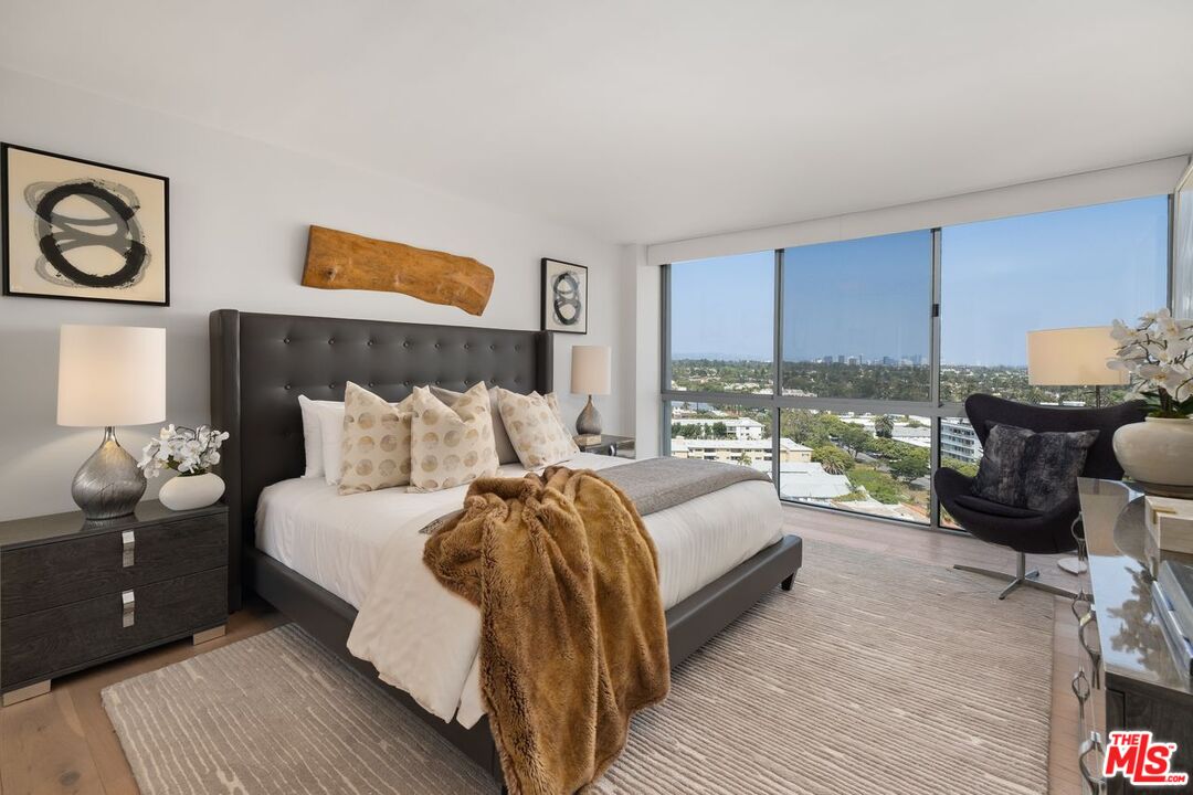 201 Ocean Ave Unit: 1804P