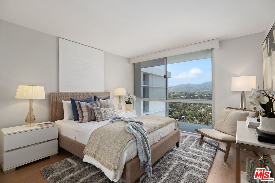 201 Ocean Ave Unit: 1804P