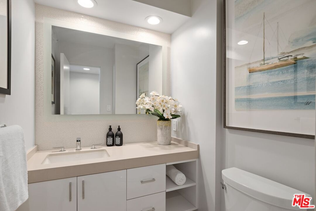 201 Ocean Ave Unit: 1804P