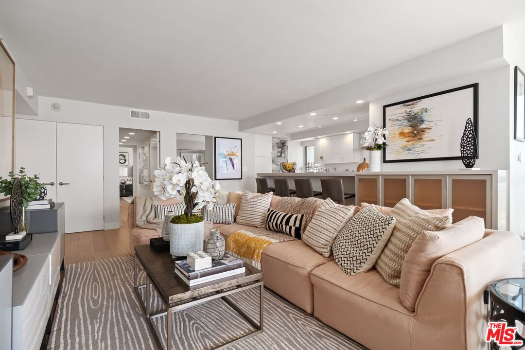 201 Ocean Ave Unit: 1804P