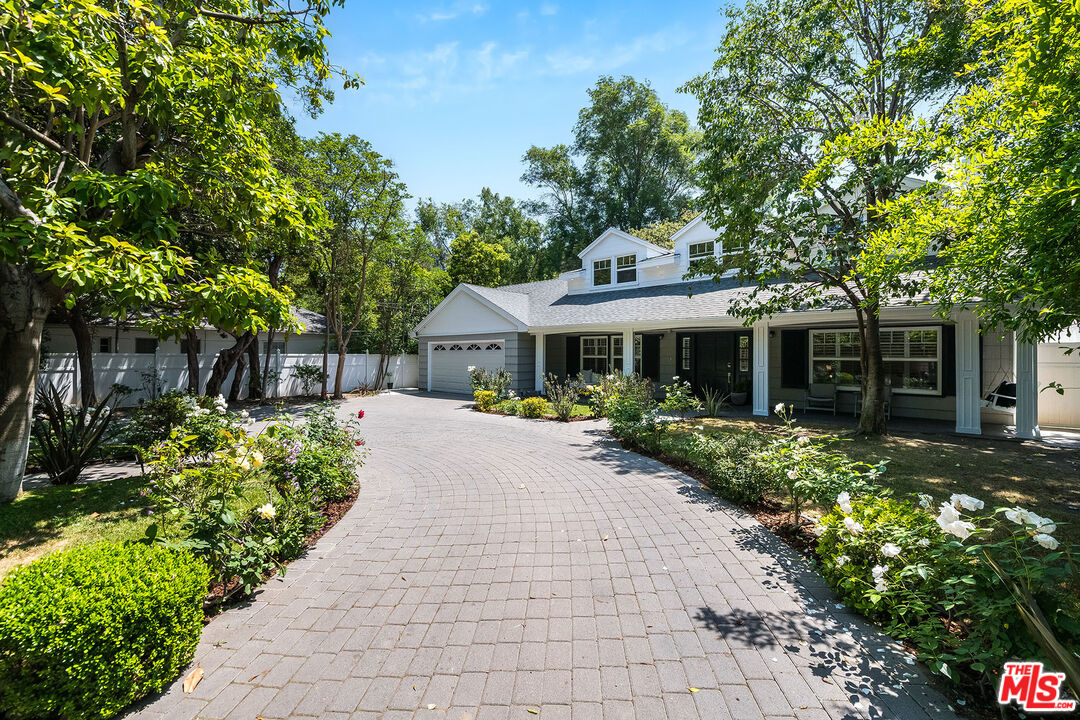 3544 Laurel Canyon Blvd