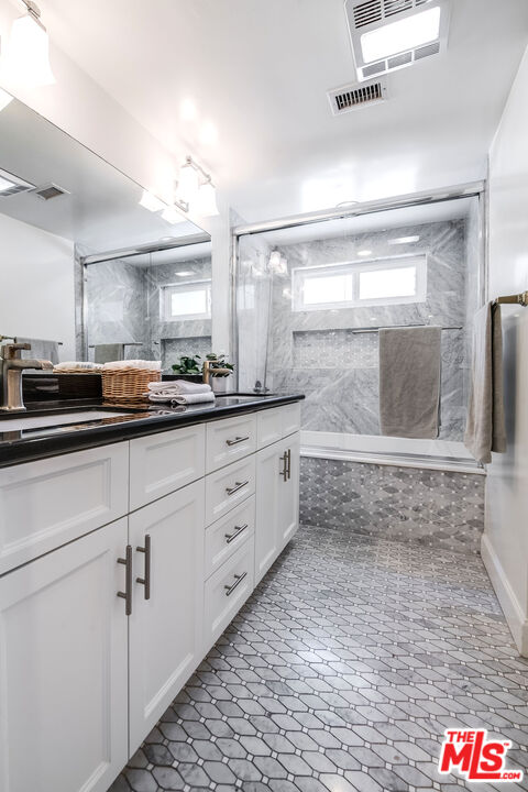 3544 Laurel Canyon Blvd