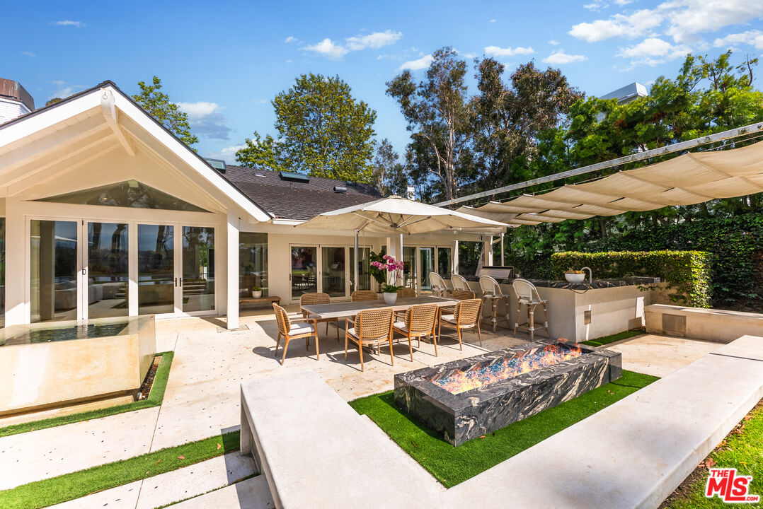 797 Amalfi Dr