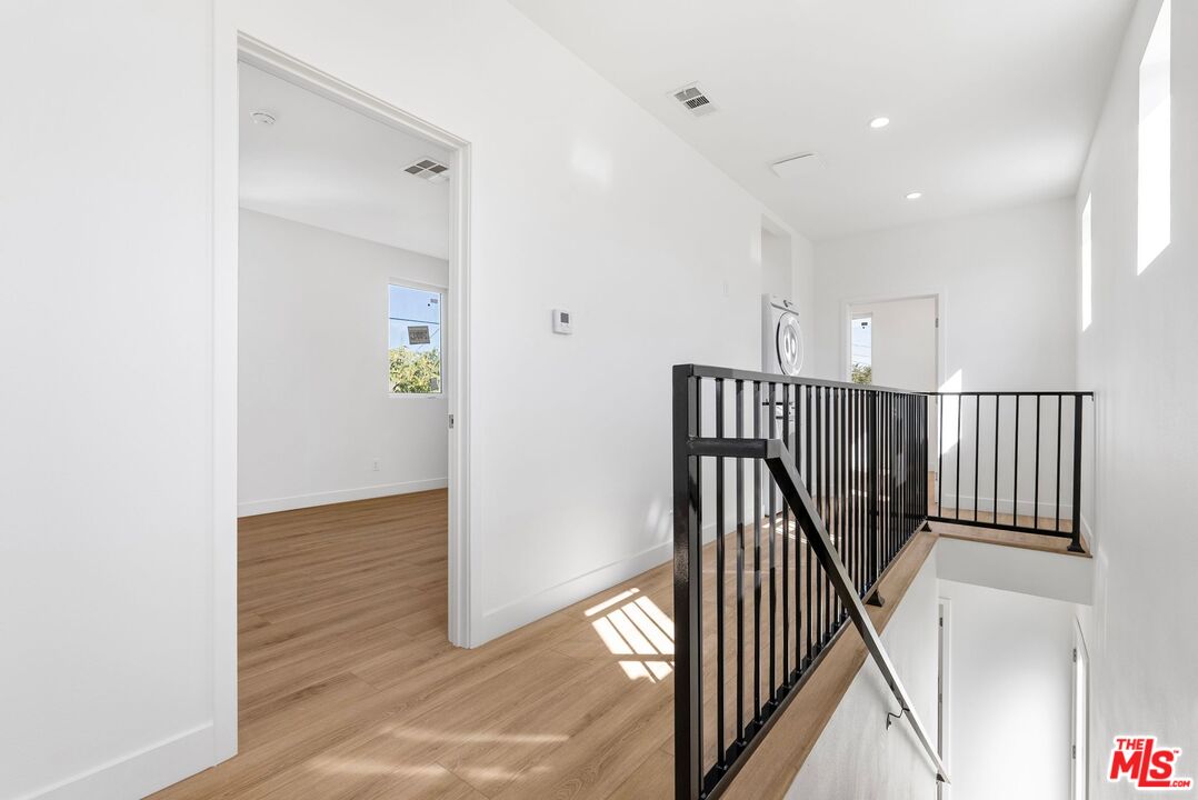 1955 Bonsallo Ave