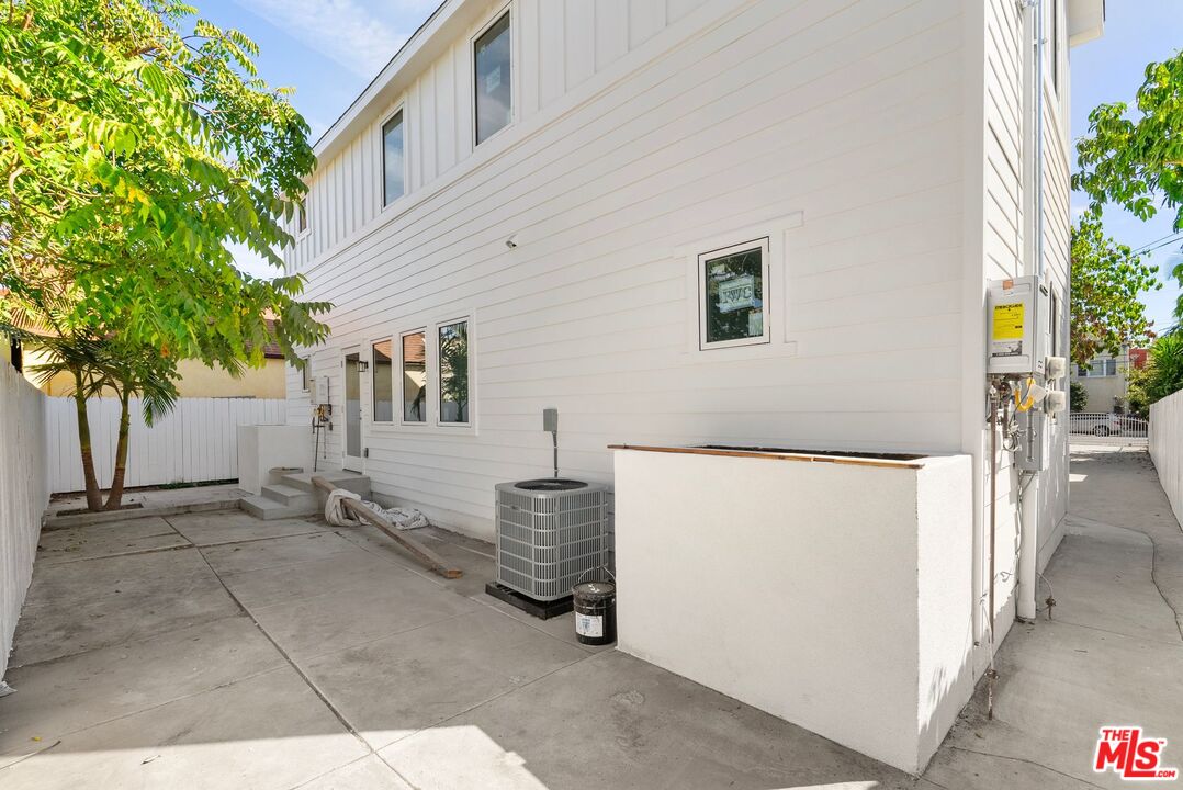 1955 Bonsallo Ave