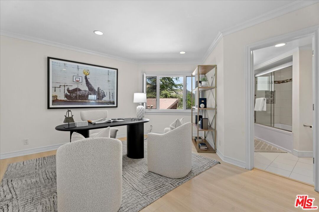 1743 Stone Canyon Rd