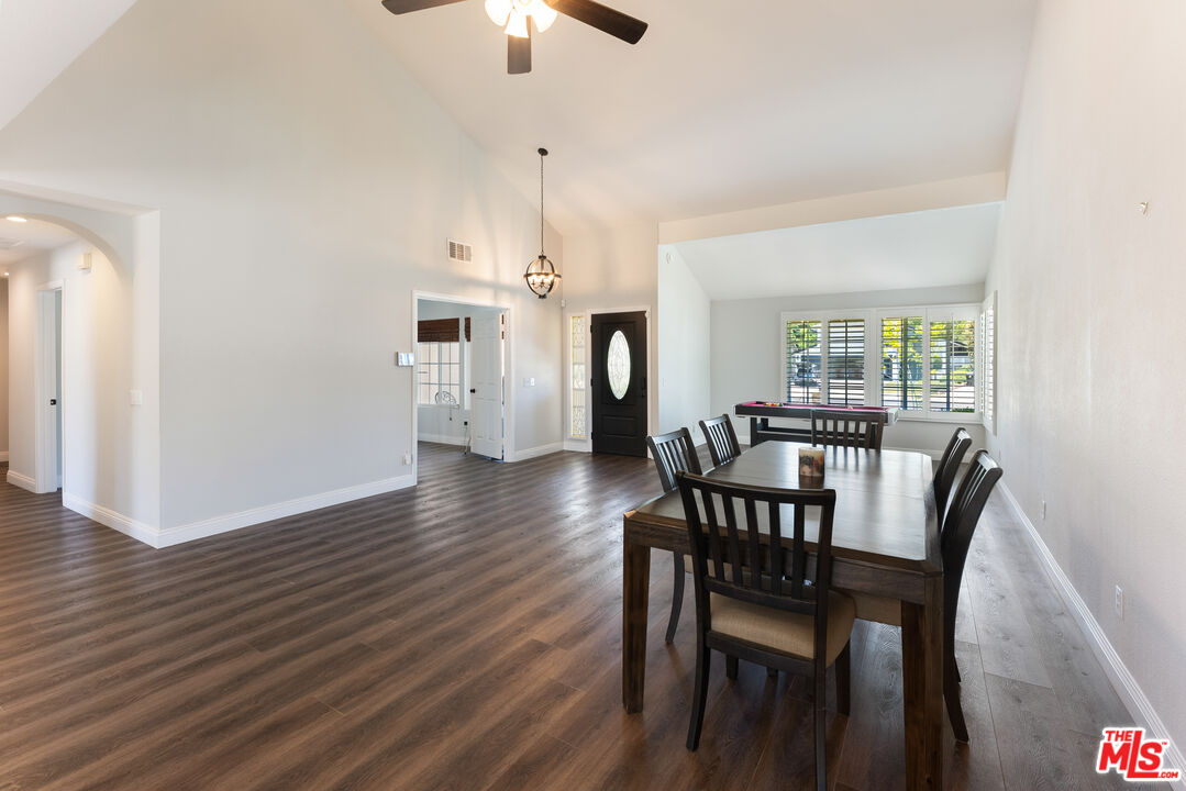 7724 Justin Ct