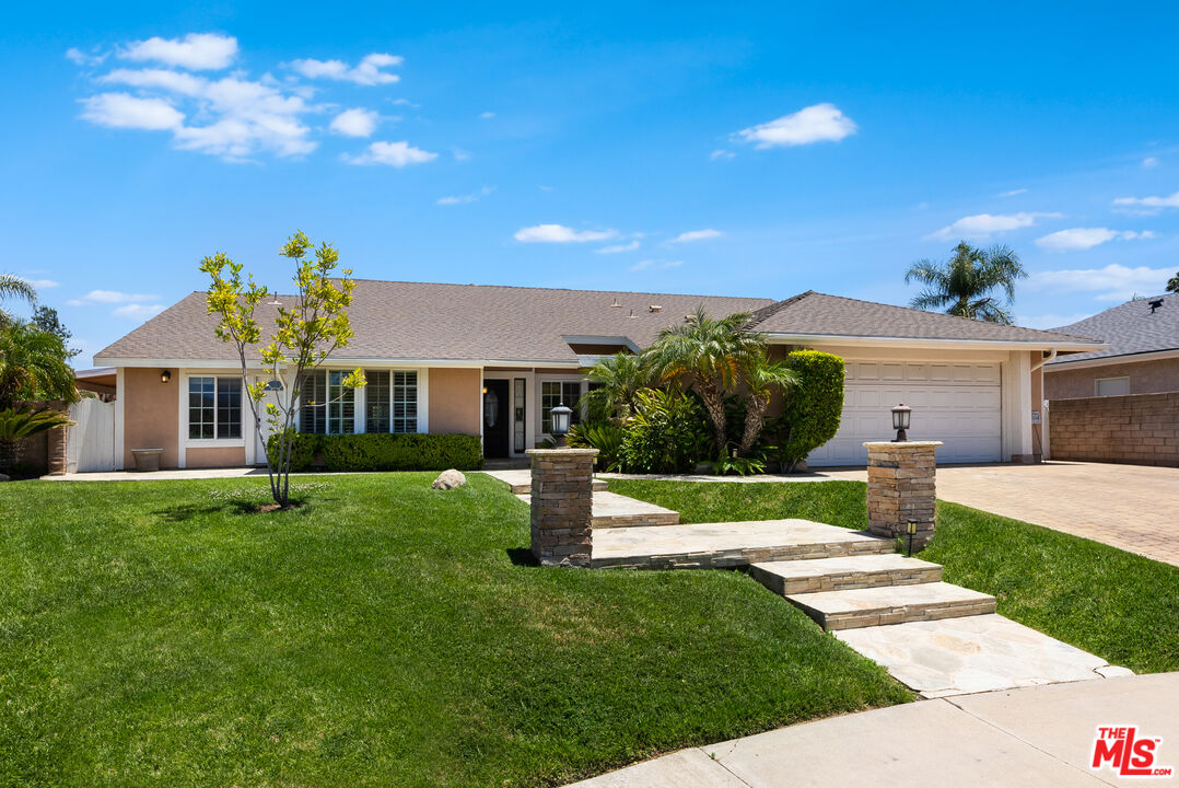 7724 Justin Ct