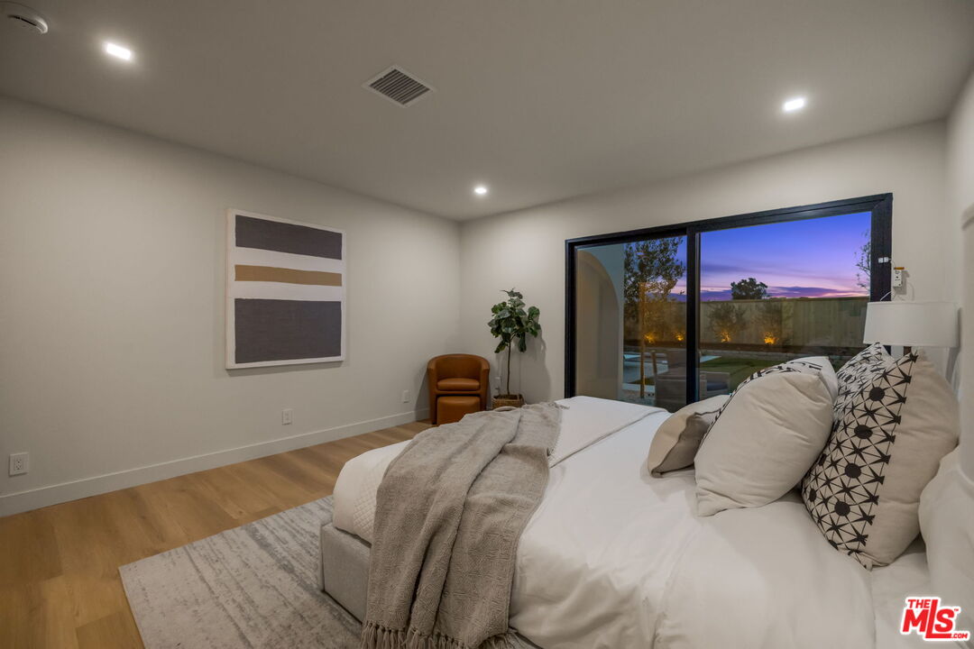 80100 Vista Grande