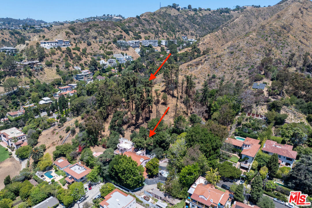 1830 N Sierra Bonita Ave