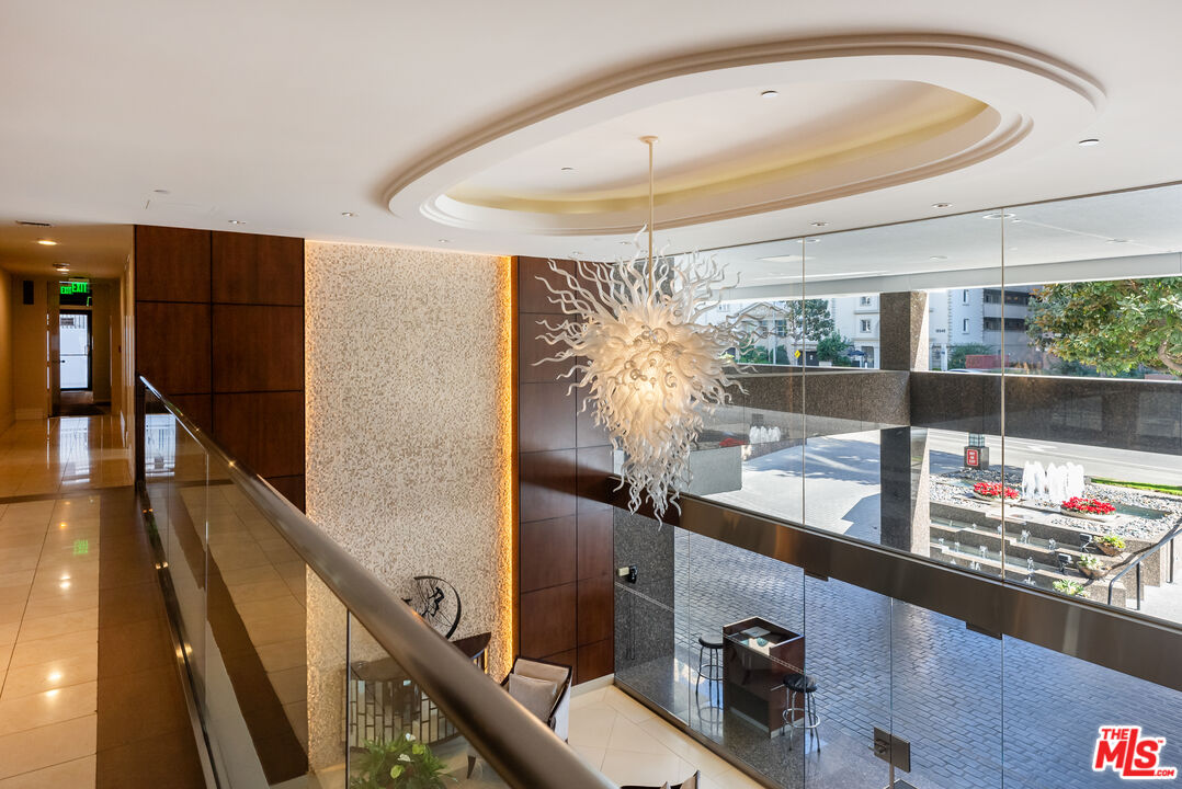 10551 Wilshire Blvd Unit: 1002
