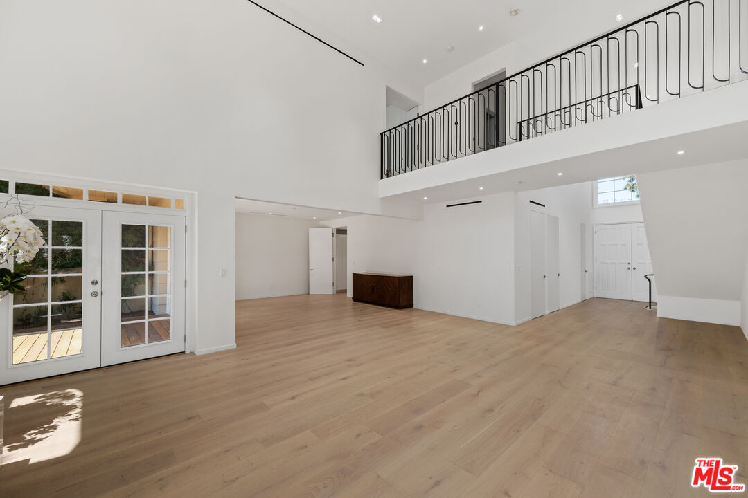 12330 Ridge Cir