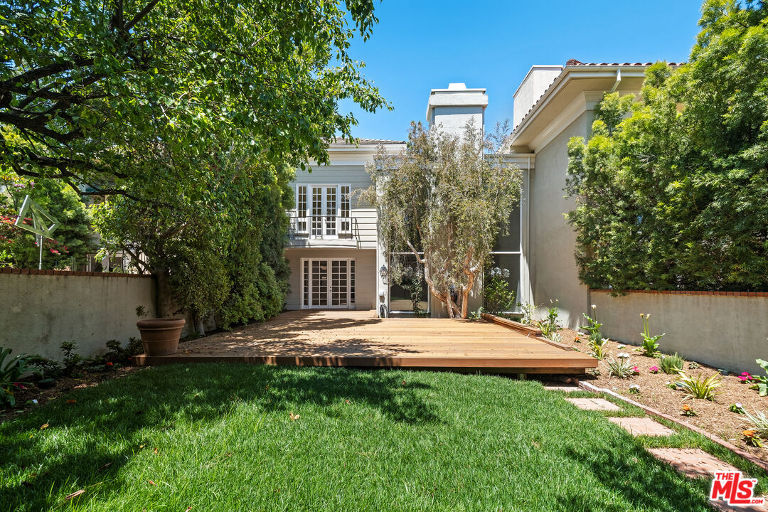 12330 Ridge Cir