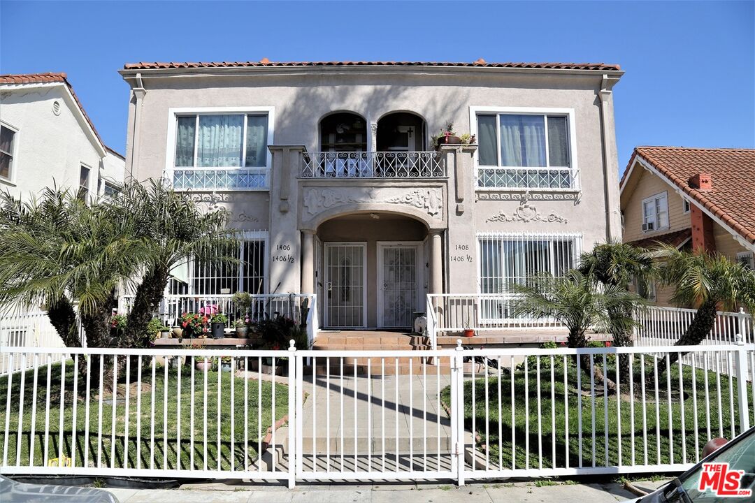 1406 2nd Ave Unit: 1406 1/2
