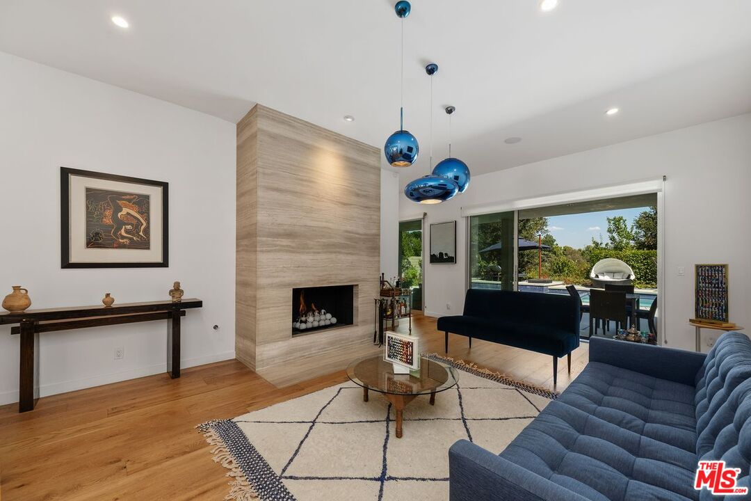 3112 Corda Dr