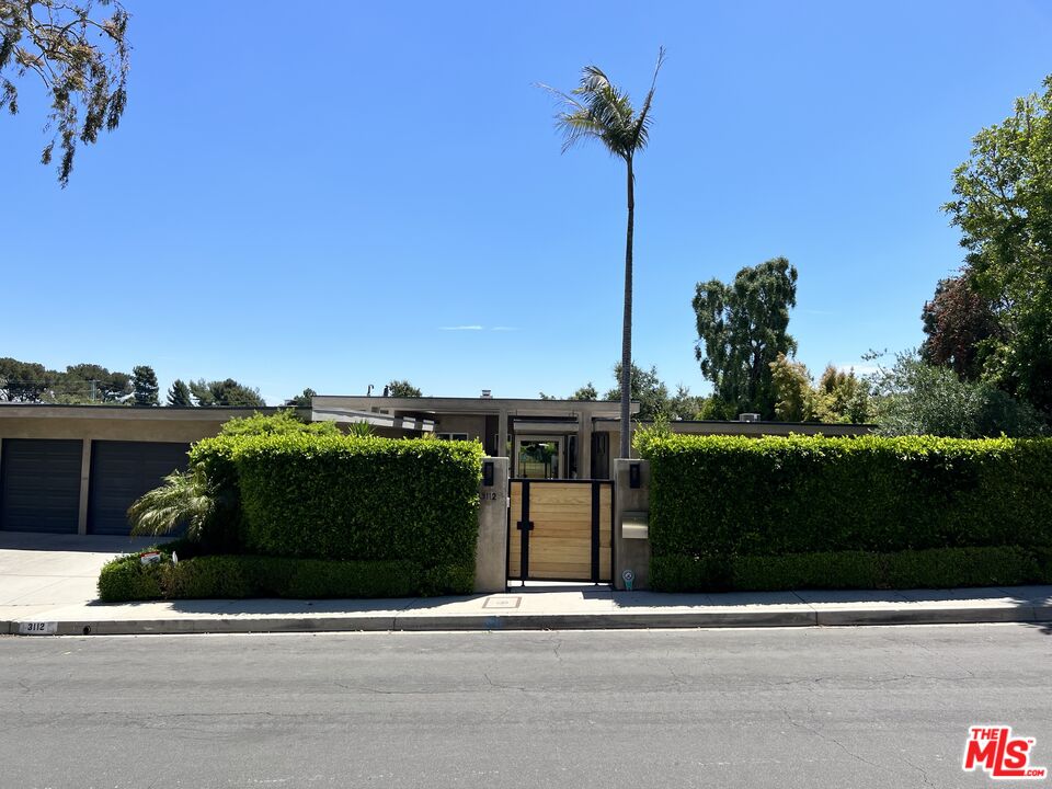 3112 Corda Dr