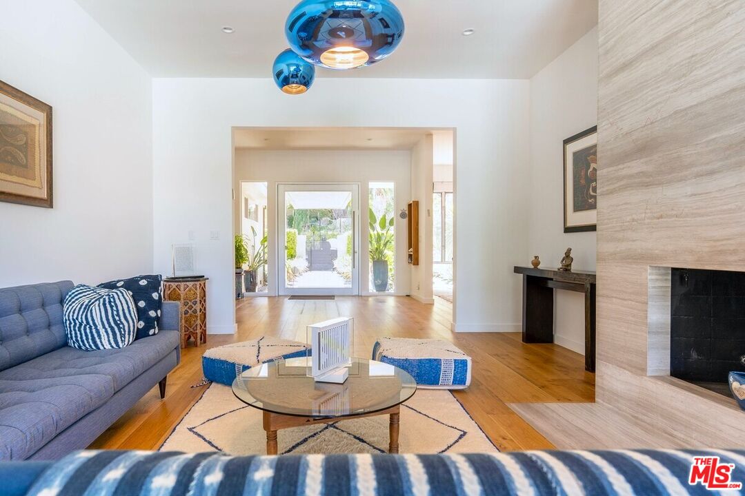 3112 Corda Dr