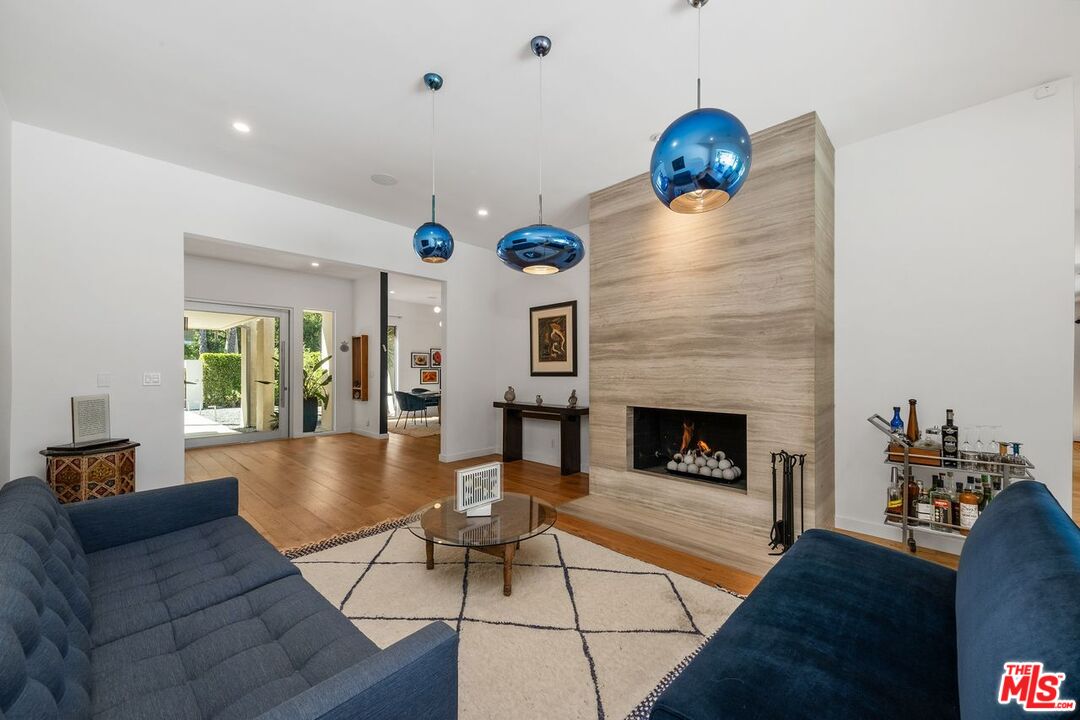 3112 Corda Dr