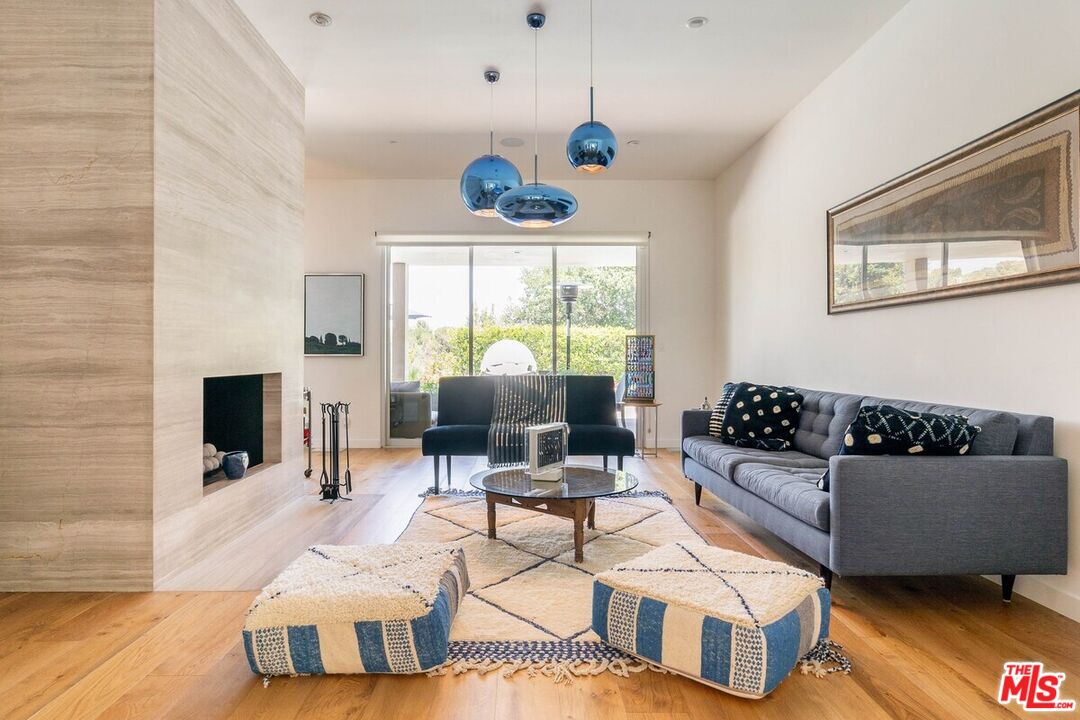 3112 Corda Dr