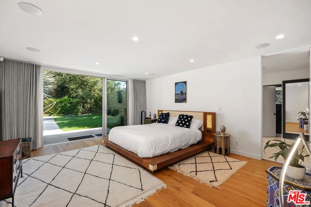 3112 Corda Dr