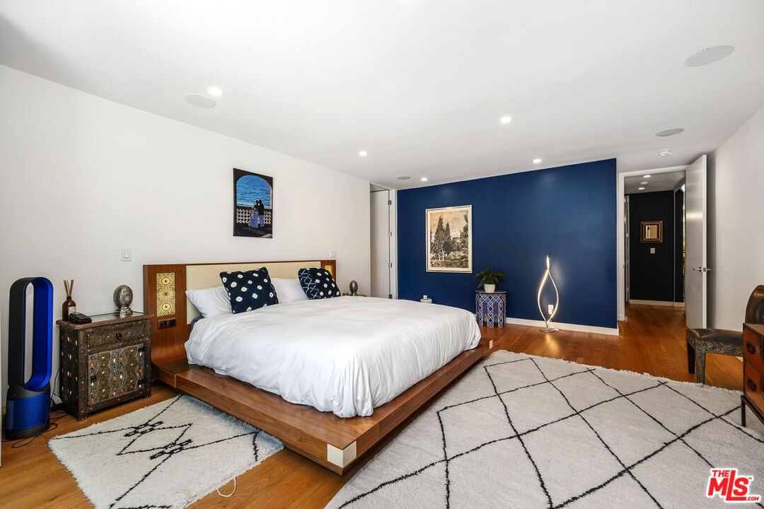 3112 Corda Dr