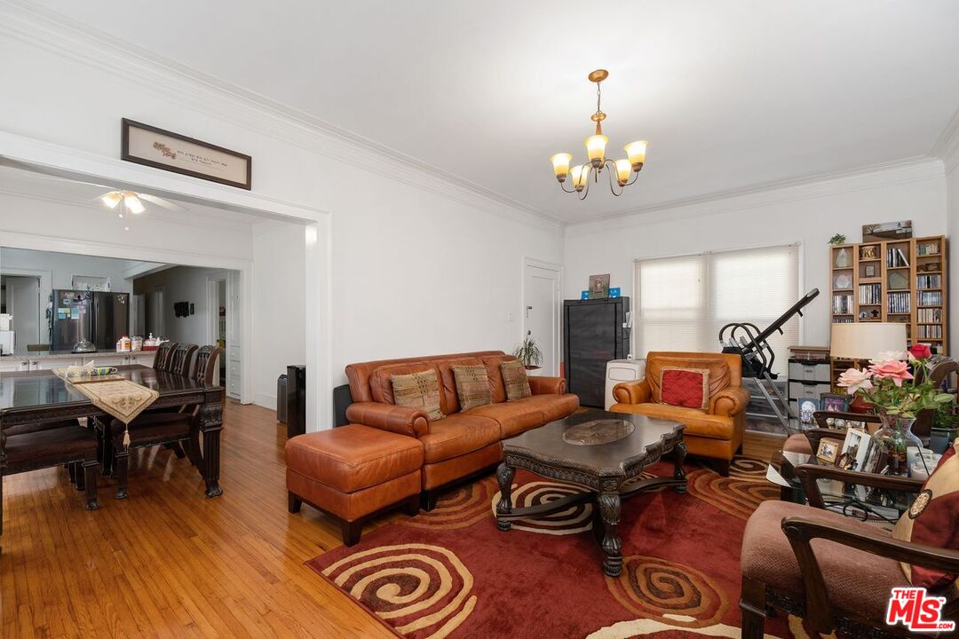 1415 S St Andrews Pl