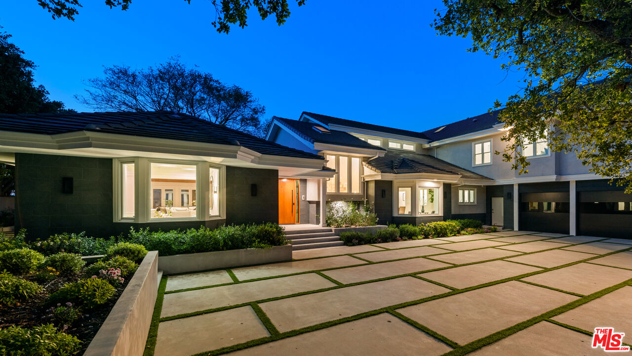 3123 Stone Oak Dr