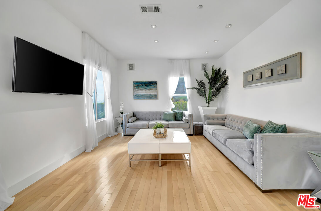 2752 Stone View Ct Unit: 17