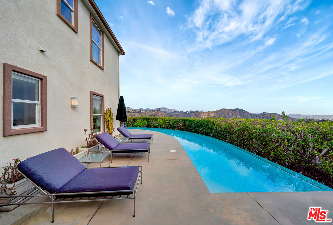 2752 Stone View Ct Unit: 17