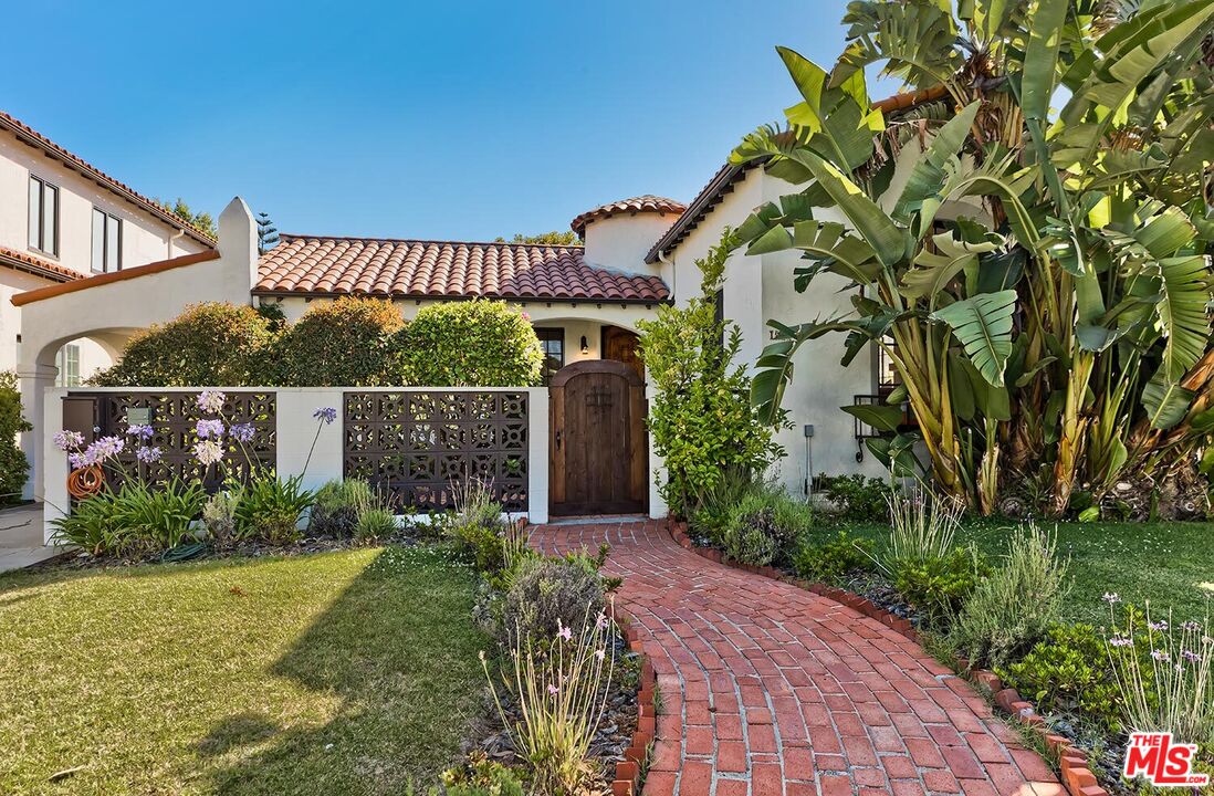 1911 Camden Ave