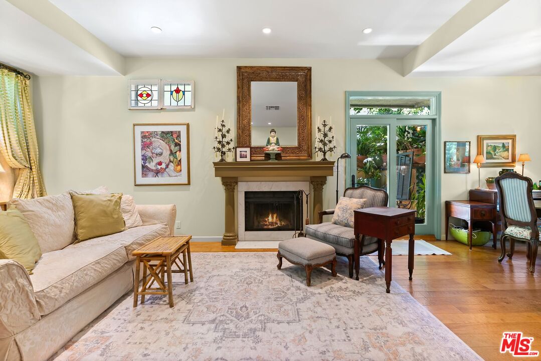 800 Westmount Dr Unit: 5