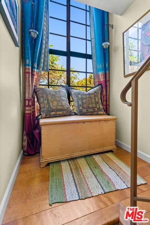 800 Westmount Dr Unit: 5
