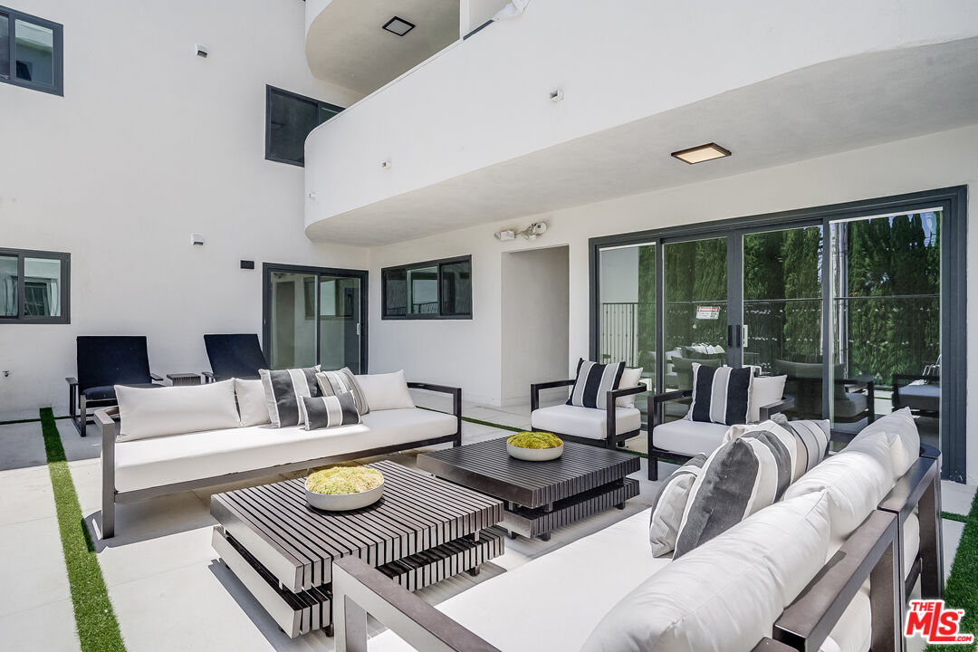 1470 Rexford Dr Unit: 101
