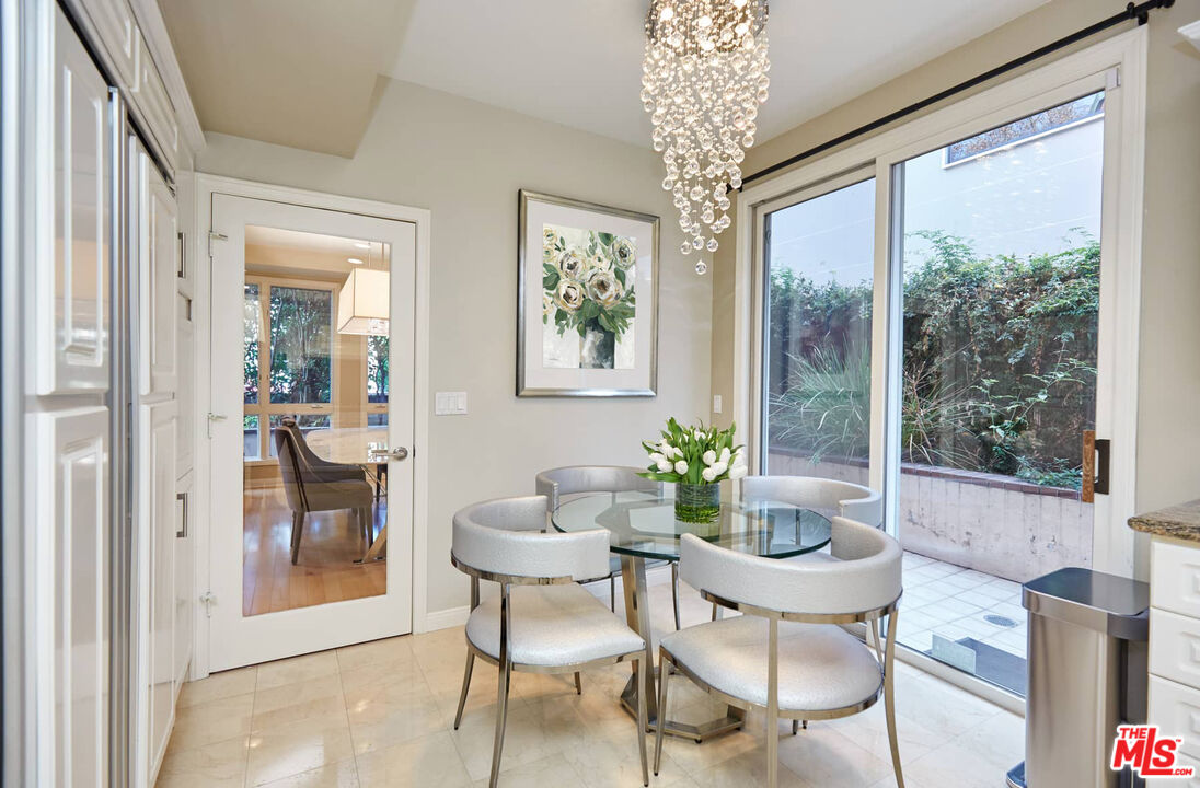 121 N Almont Dr Unit: 103