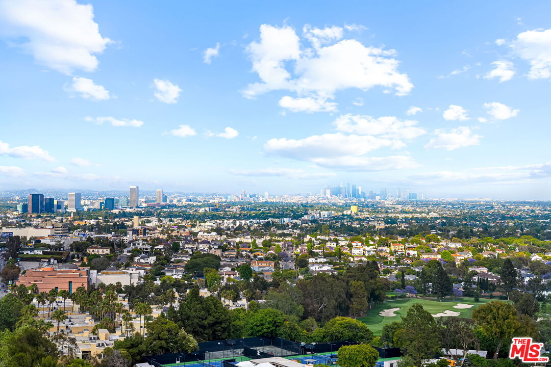 2222 Avenue Of The Stars Unit: 1601