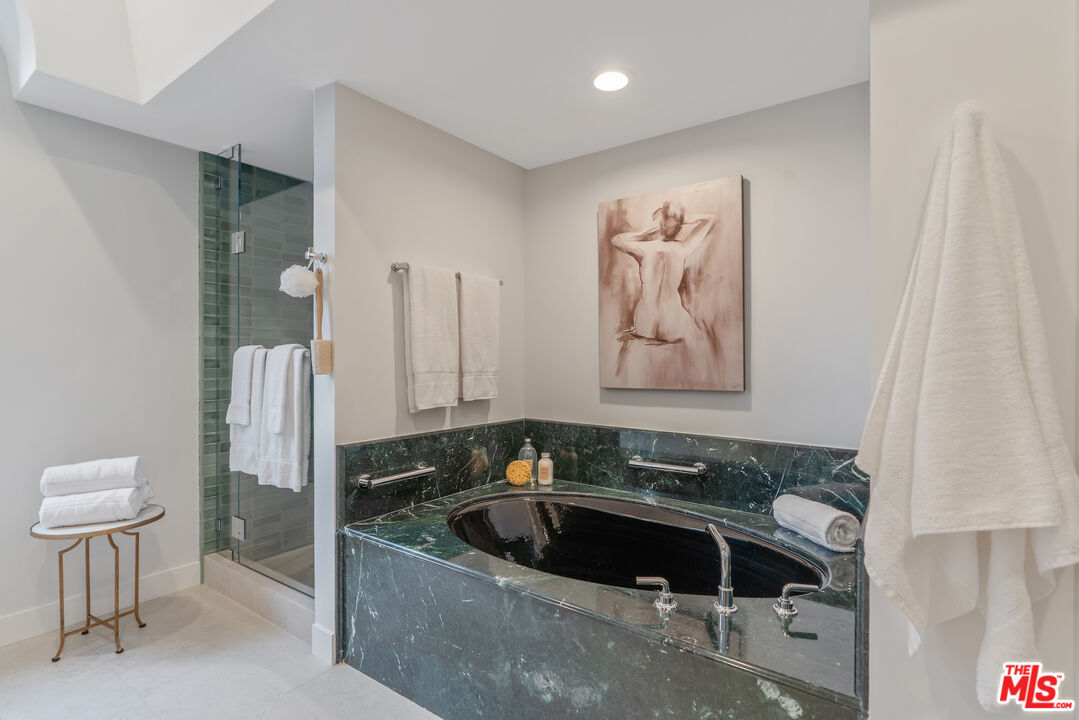 10118 Empyrean Way Unit: 204