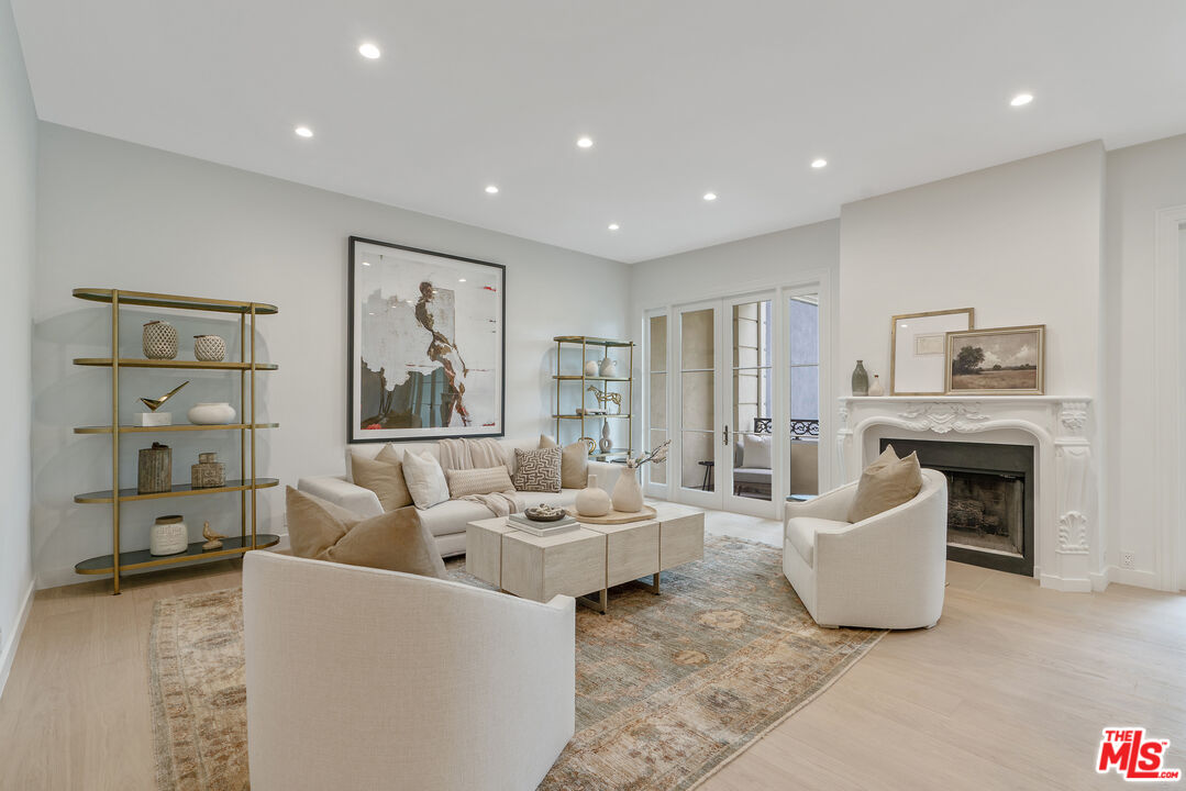 10118 Empyrean Way Unit: 204