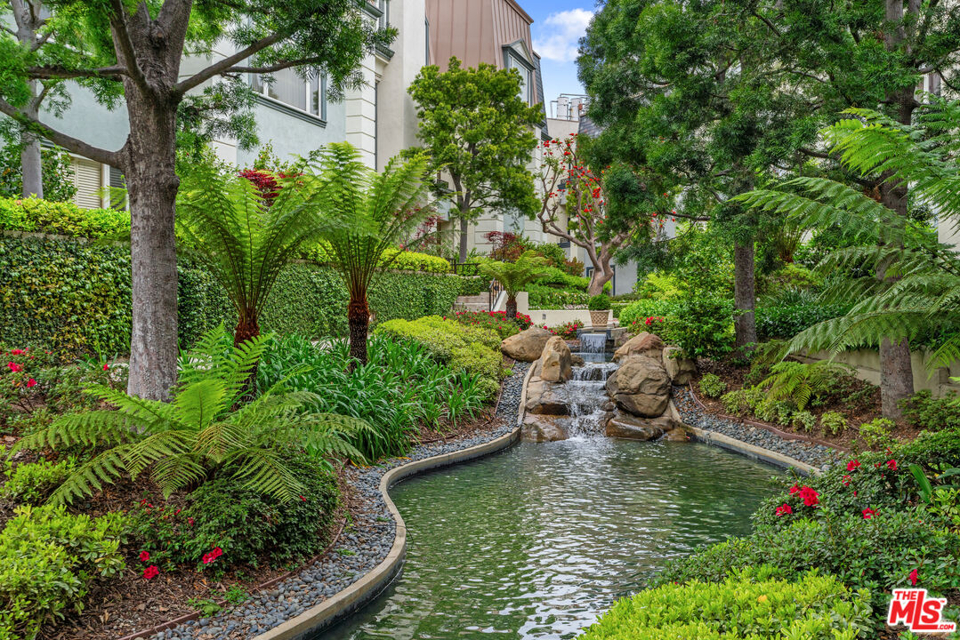 10118 Empyrean Way Unit: 204