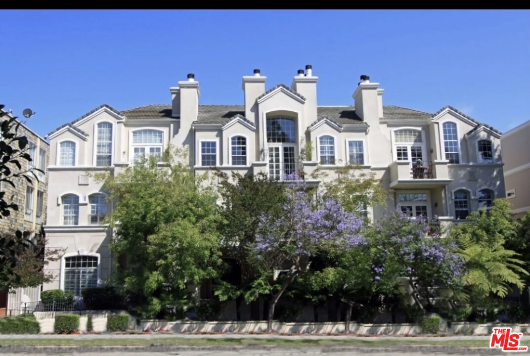 11680 Montana Ave Unit: 107