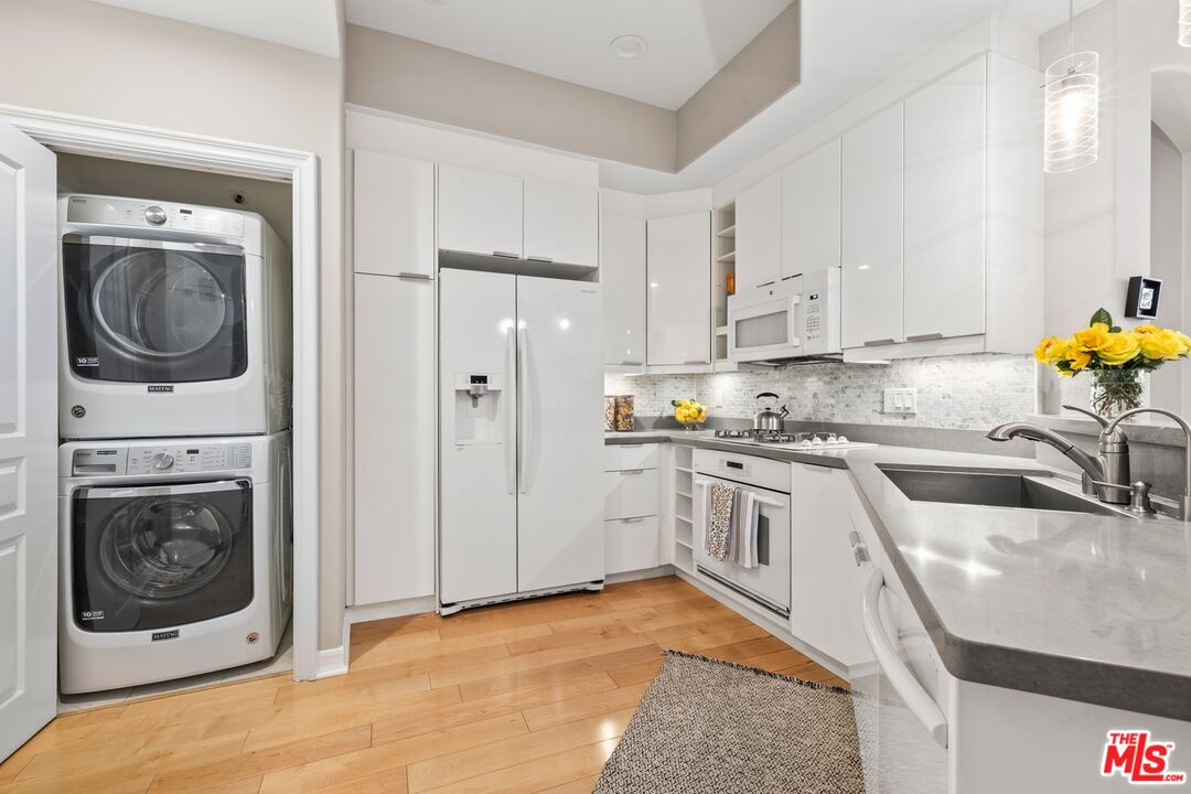 11680 Montana Ave Unit: 107