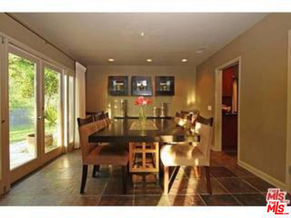 8049 Briar Summit Dr