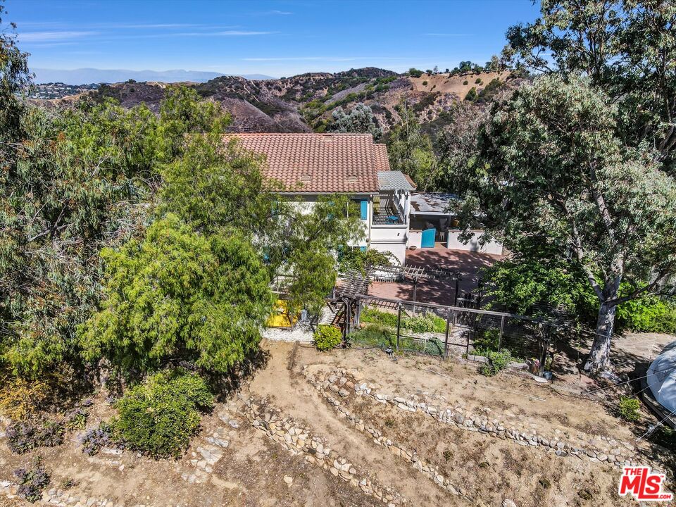2693 Old Topanga Canyon Rd