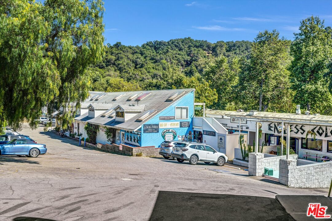 2693 Old Topanga Canyon Rd