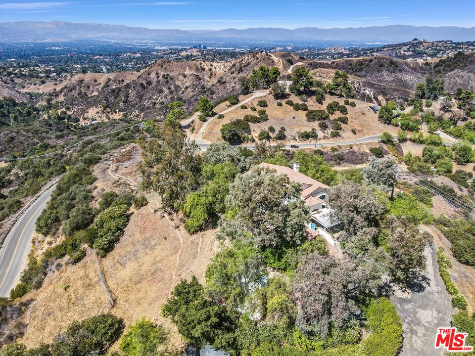 2693 Old Topanga Canyon Rd