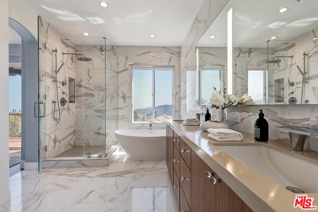 16750 Calle De Catalina