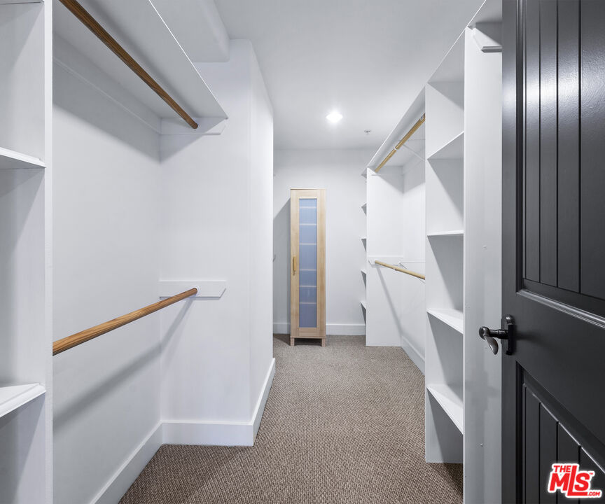 155 N Hamilton Dr Unit: 402