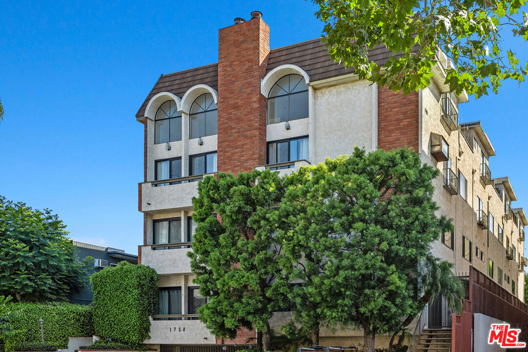 1738 Federal Ave Unit: 7