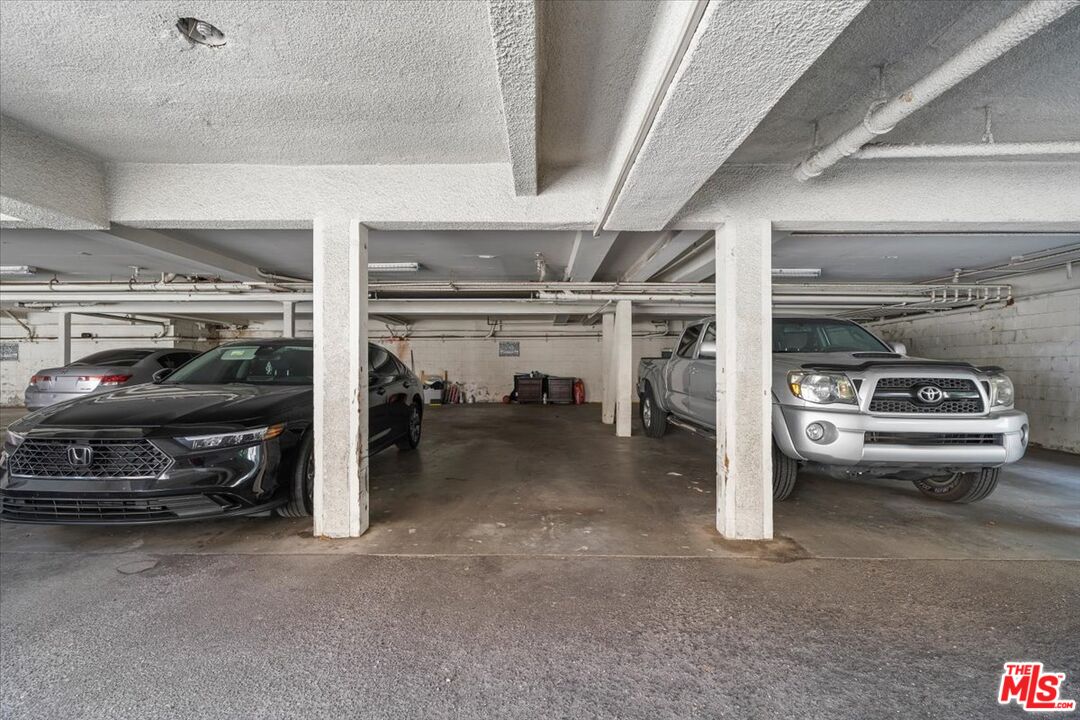 15015 Sherman Way Unit: 316